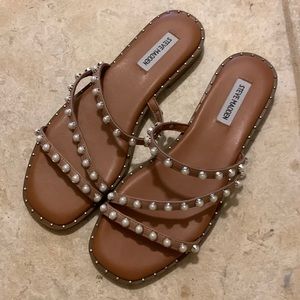 Steve Madden Pearl Sandals